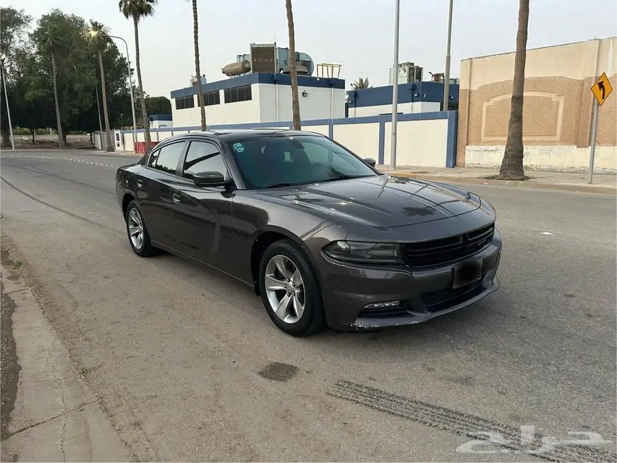 دودج تشارجر SXT موديل 2021 نظيفة جدا 2