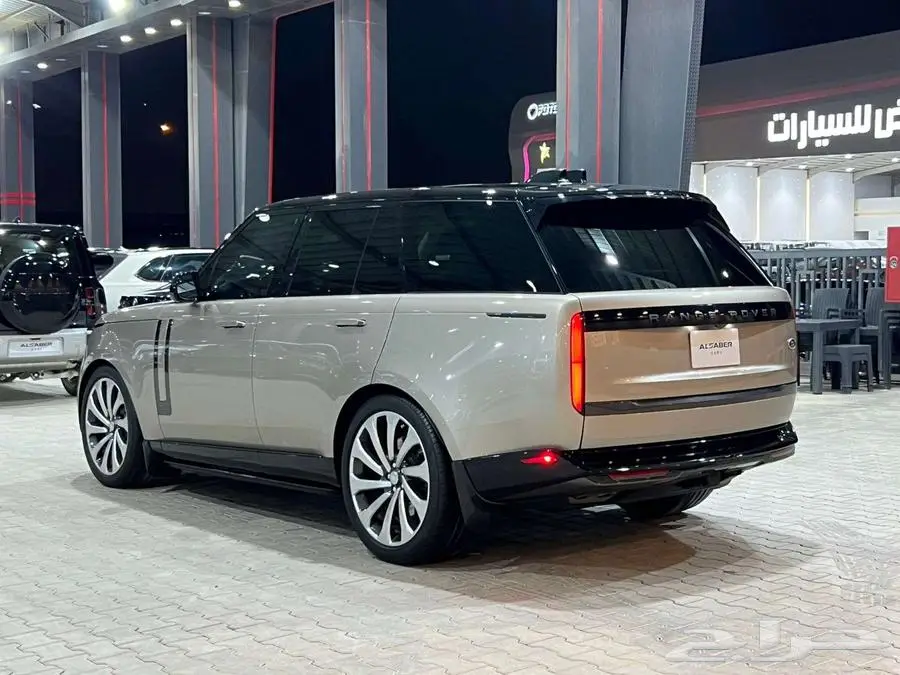 رنج روفر SE_ V8___2023 6