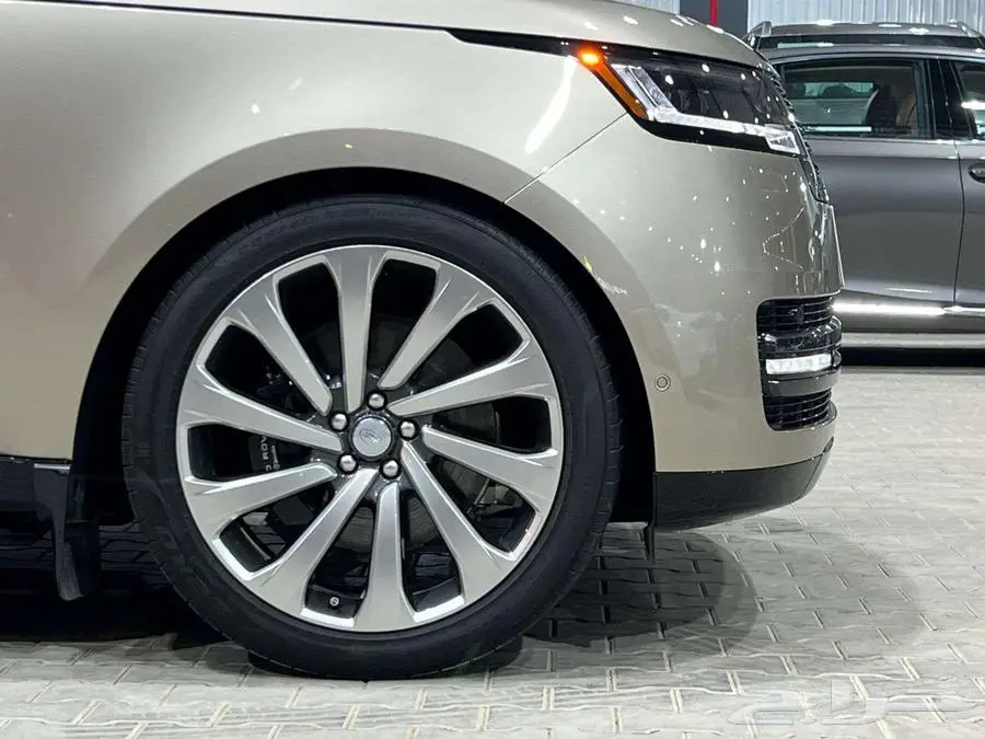 رنج روفر SE_ V8___2023 4