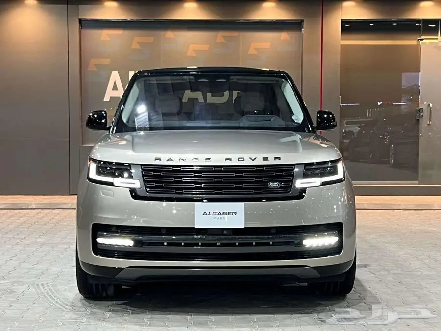 رنج روفر SE_ V8___2023 1