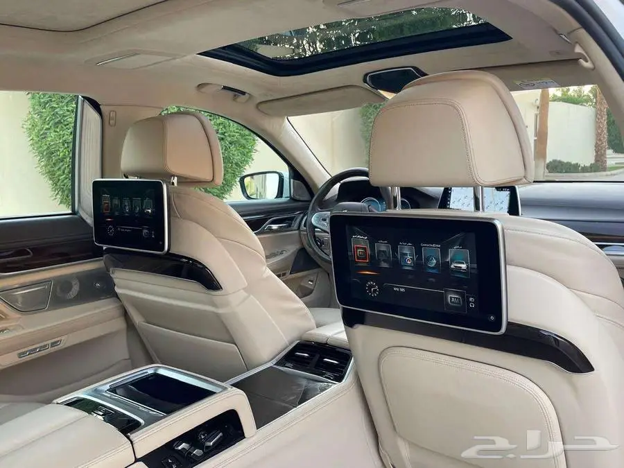 بي إم دبليو 750LI أبيض 2016 فل ماشي 25 ألف بحالة ممتازة 64