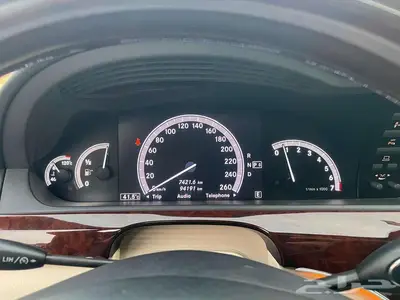 مرسيدس بانوراما S300 فضي 2012 ماشي 94 ألف بحالة ممتازة جدا 51