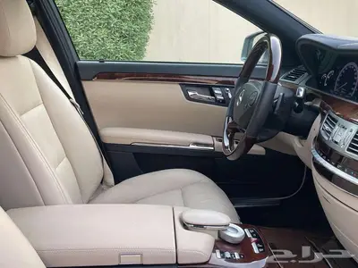 مرسيدس بانوراما S300 فضي 2012 ماشي 94 ألف بحالة ممتازة جدا 35