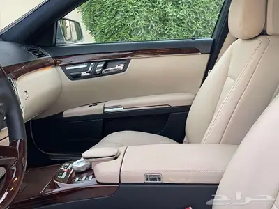 مرسيدس بانوراما S300 فضي 2012 ماشي 94 ألف بحالة ممتازة جدا 40