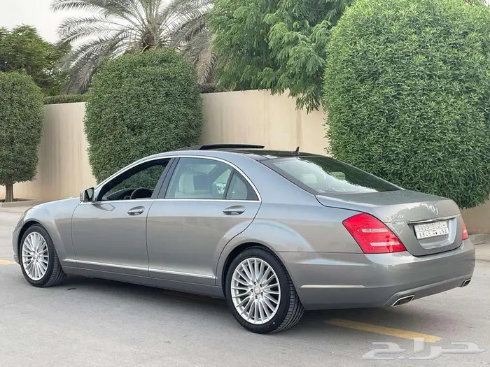 مرسيدس بانوراما S300 فضي 2012 ماشي 94 ألف بحالة ممتازة جدا 28