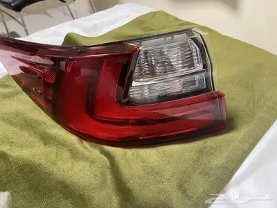 اصطبات لكزس es ركن خلفي 16-18 0