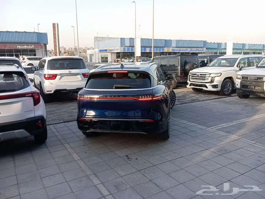 فويا فري   SUV دبي رأس الخور الصناعية 3 index