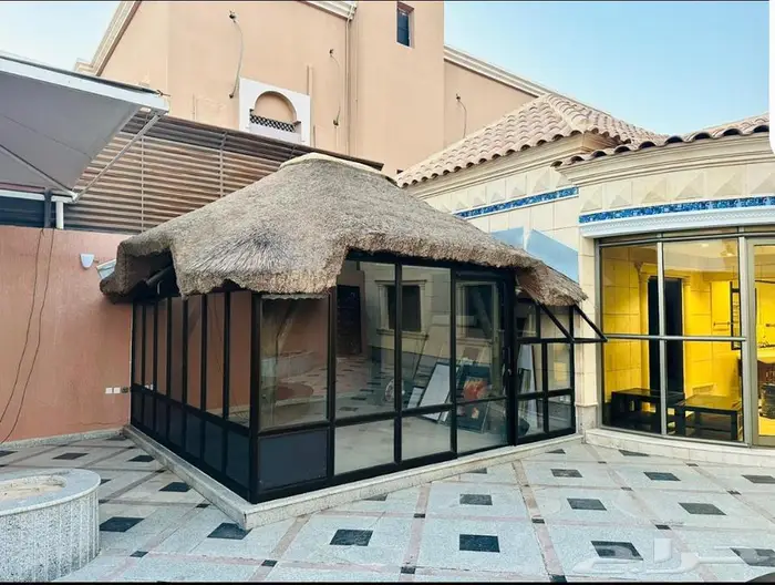 للبيع فيلا في حي الخالديه 2
