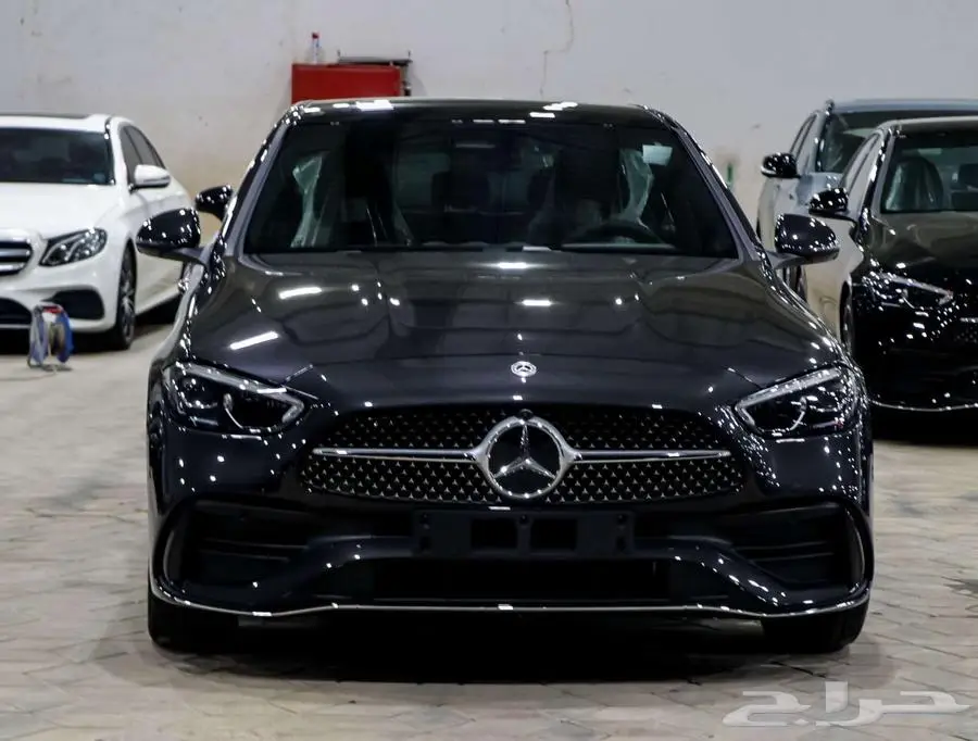 مرسيدس C200 AMG 2025 اصفار (كاش - بنوك) 0