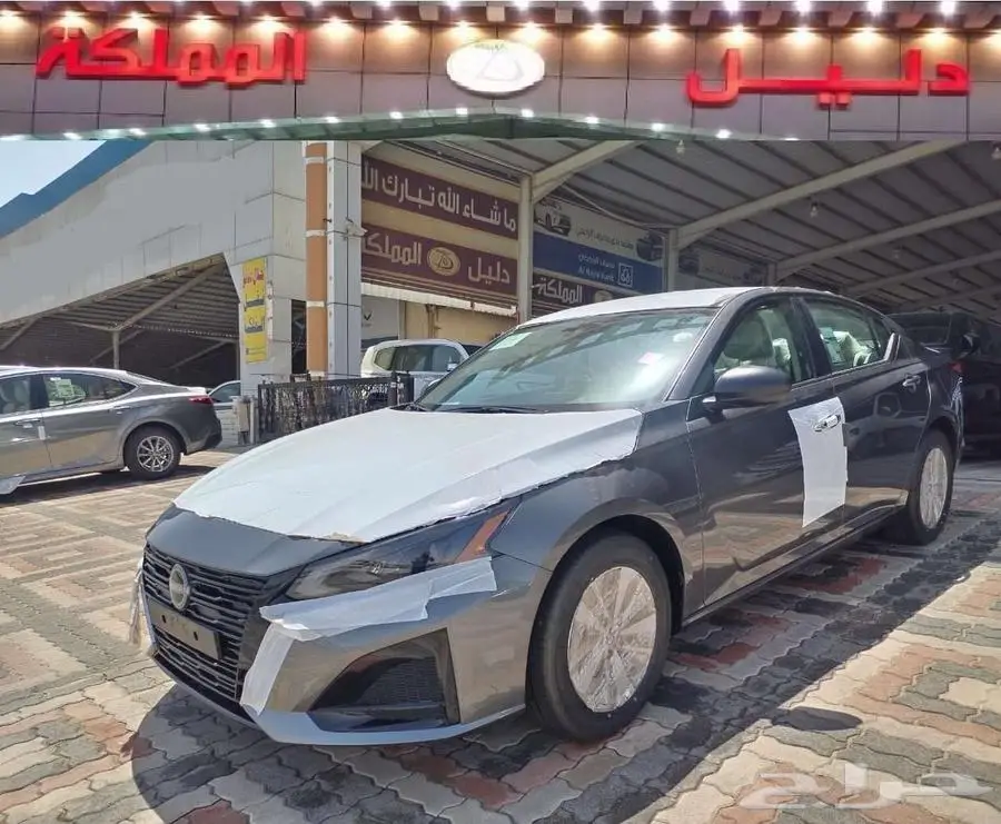 نيسان التيما 2025 استاندر 0