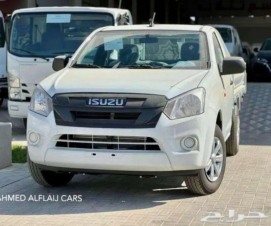 نوع السيارة   ايسوزو ديماكس جوانب استاندر 1