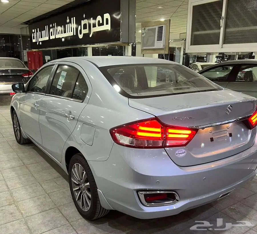 سوزوكي سياز فل كامل 2025 ب 49000 غير شامل الضريبة 5