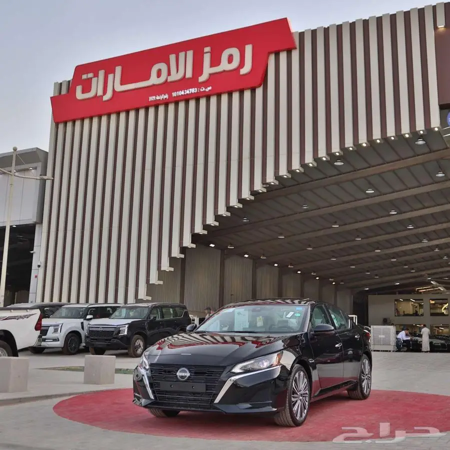 نيسان التيما نص فل SV محرك 2.5 سعودي 2025 4