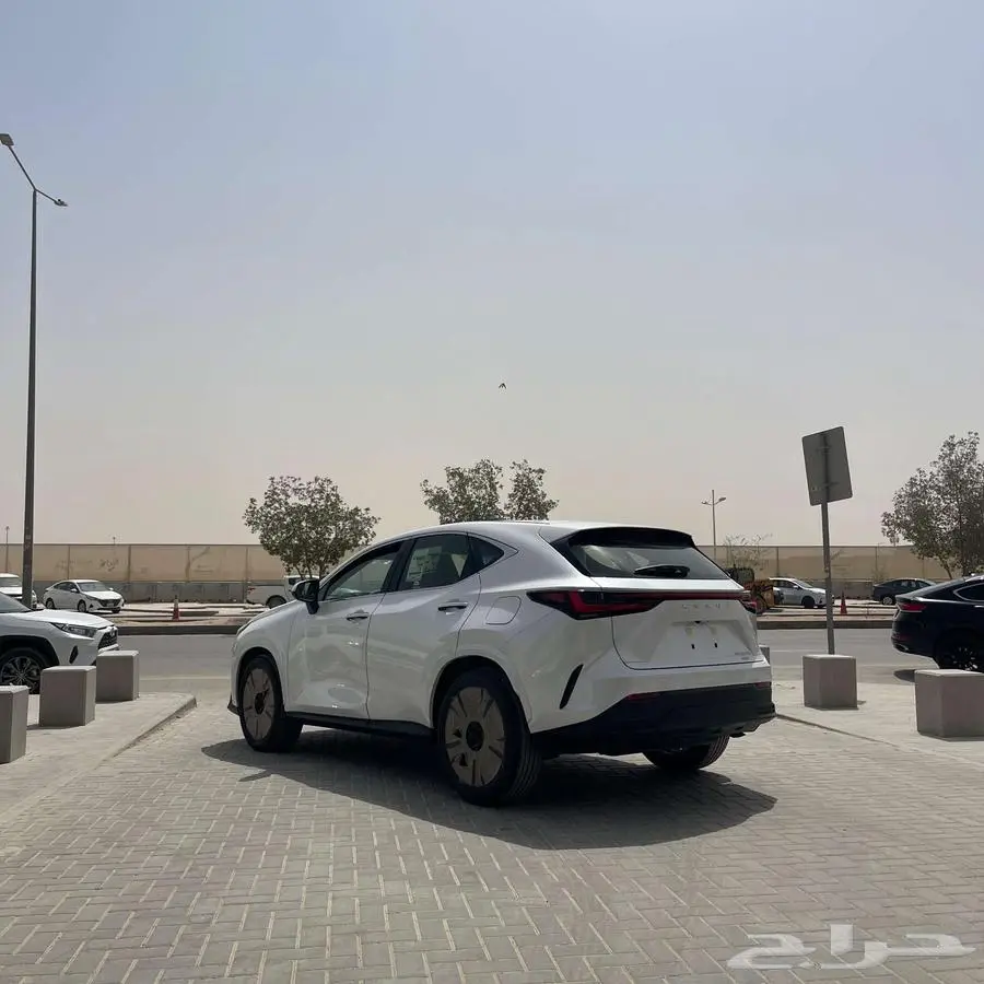 لكزس NX 350 AH 2025 3