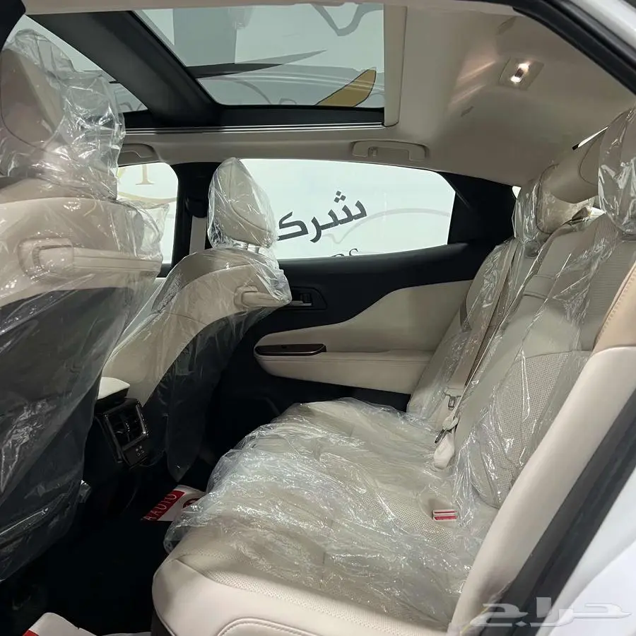 تويوتا كراون ماجيستا فل كامل هايبرد دبل 2025 10