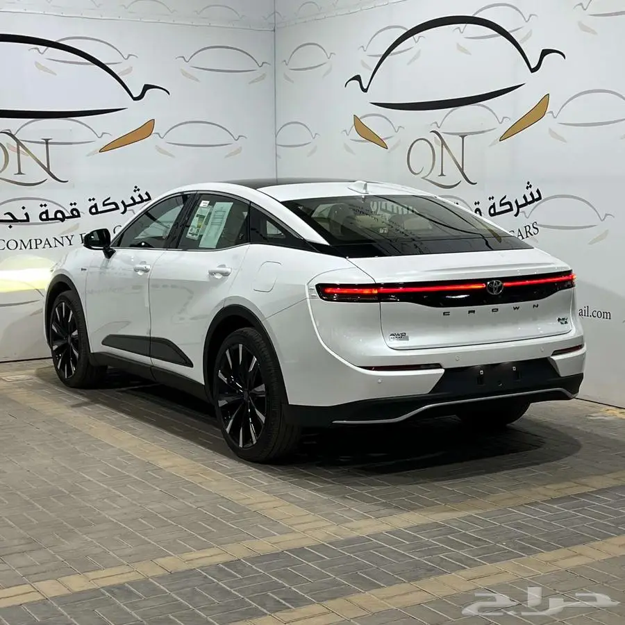 تويوتا كراون ماجيستا فل كامل هايبرد دبل 2025 2