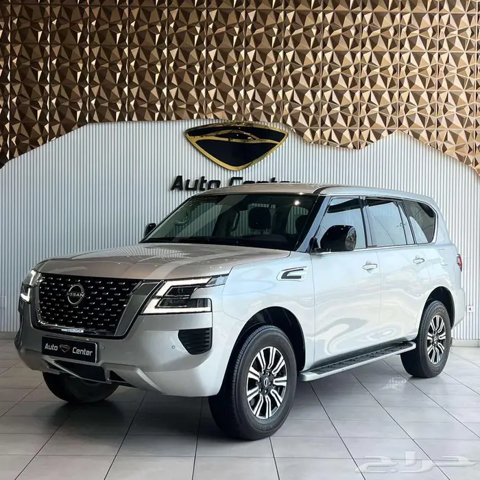 NISSAN PATROL XE 2024 SILVER 2