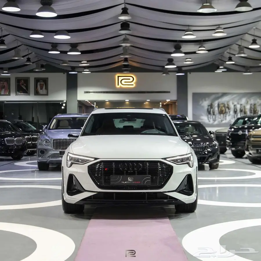 اودي E-TRON موديل 2023 0
