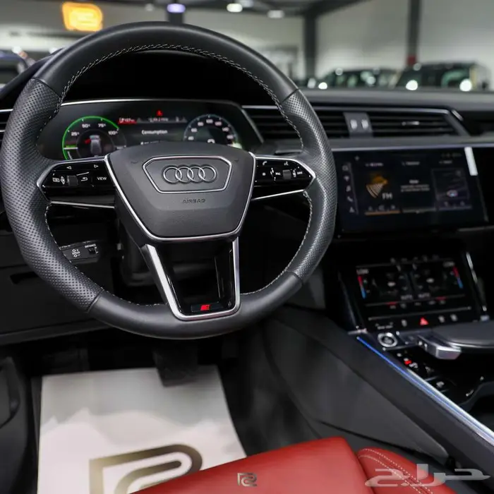 اودي E-TRON موديل 2023 7