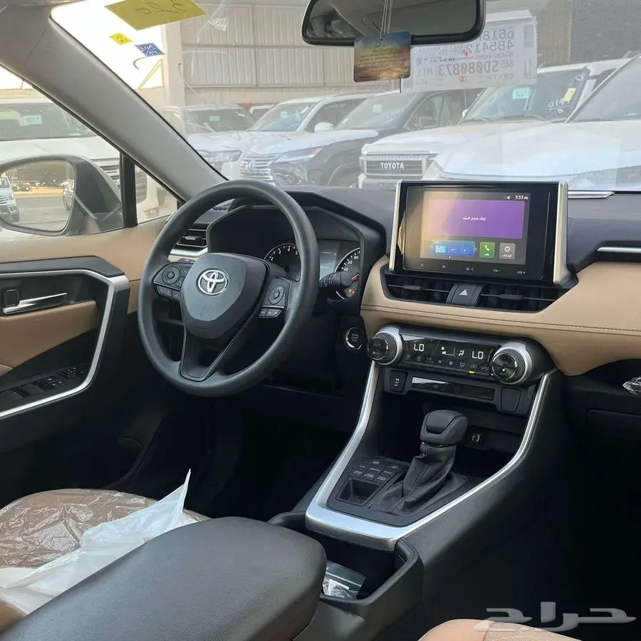 تويوتا راف فور XLE 2025 1