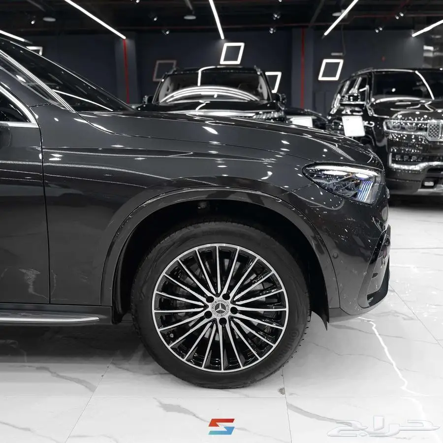 مرسيدس GLC 200 موديل 2025 8