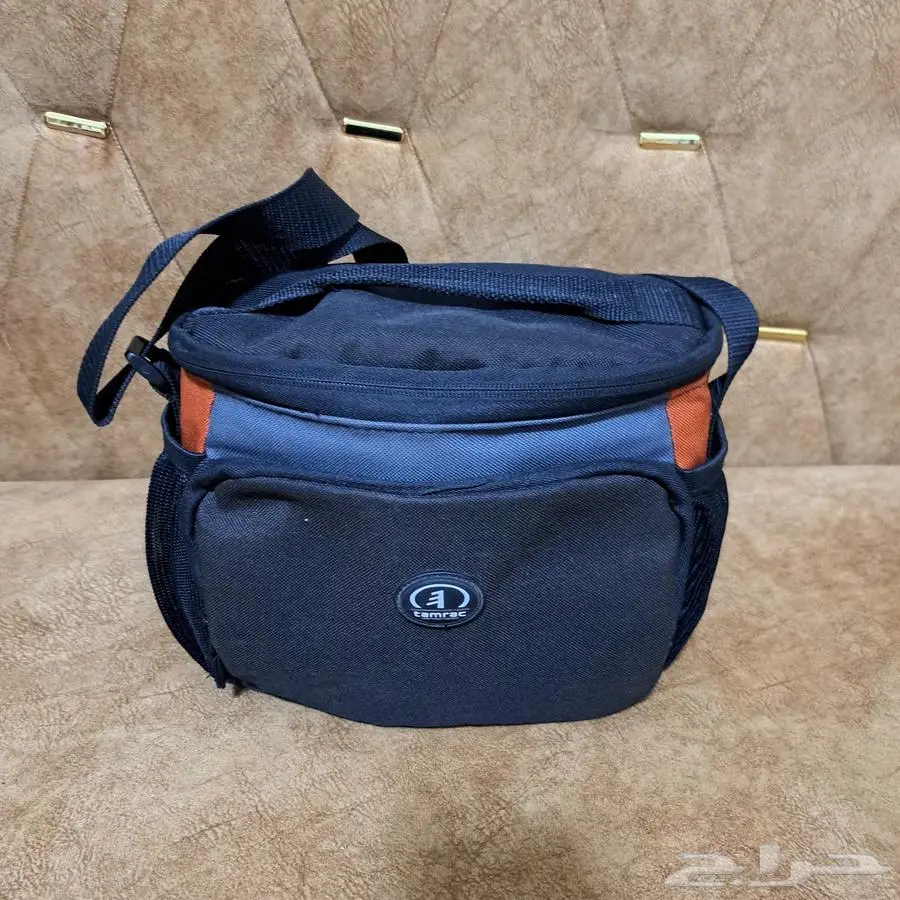 كاميرا احترافية D3100 3