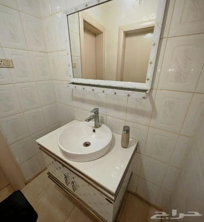 مغسله نيكل مع مراية 0