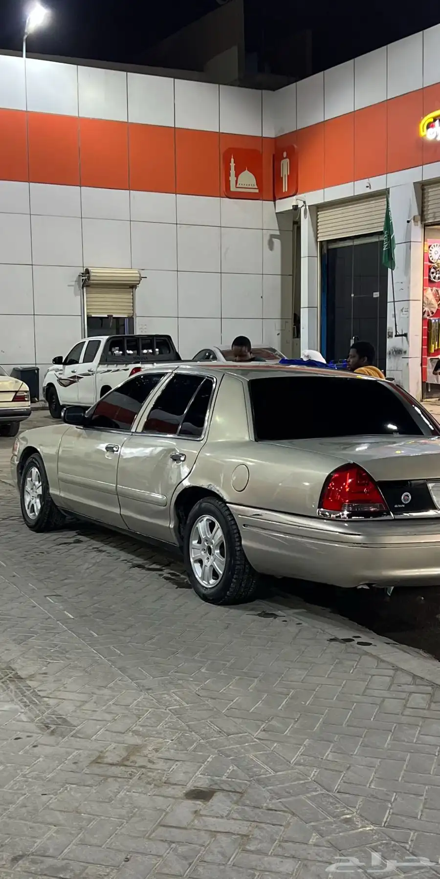فورد فكتوريا 2003 0