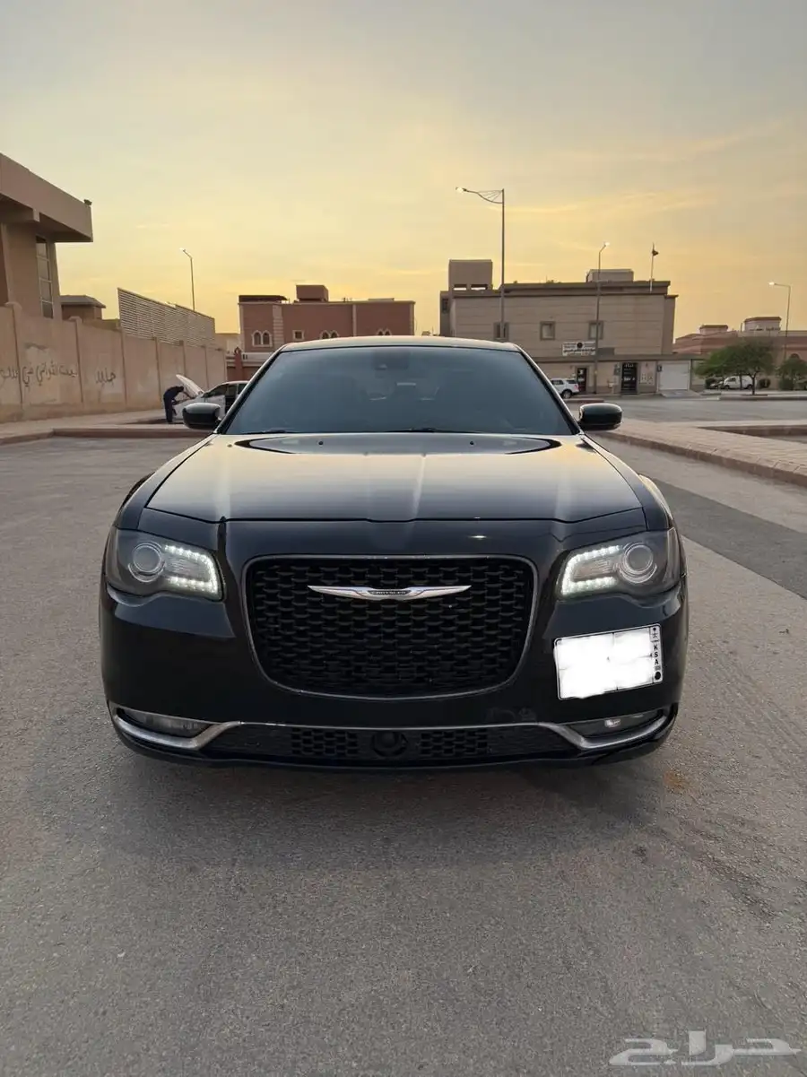 كرايسلر s300 2015 V8 index