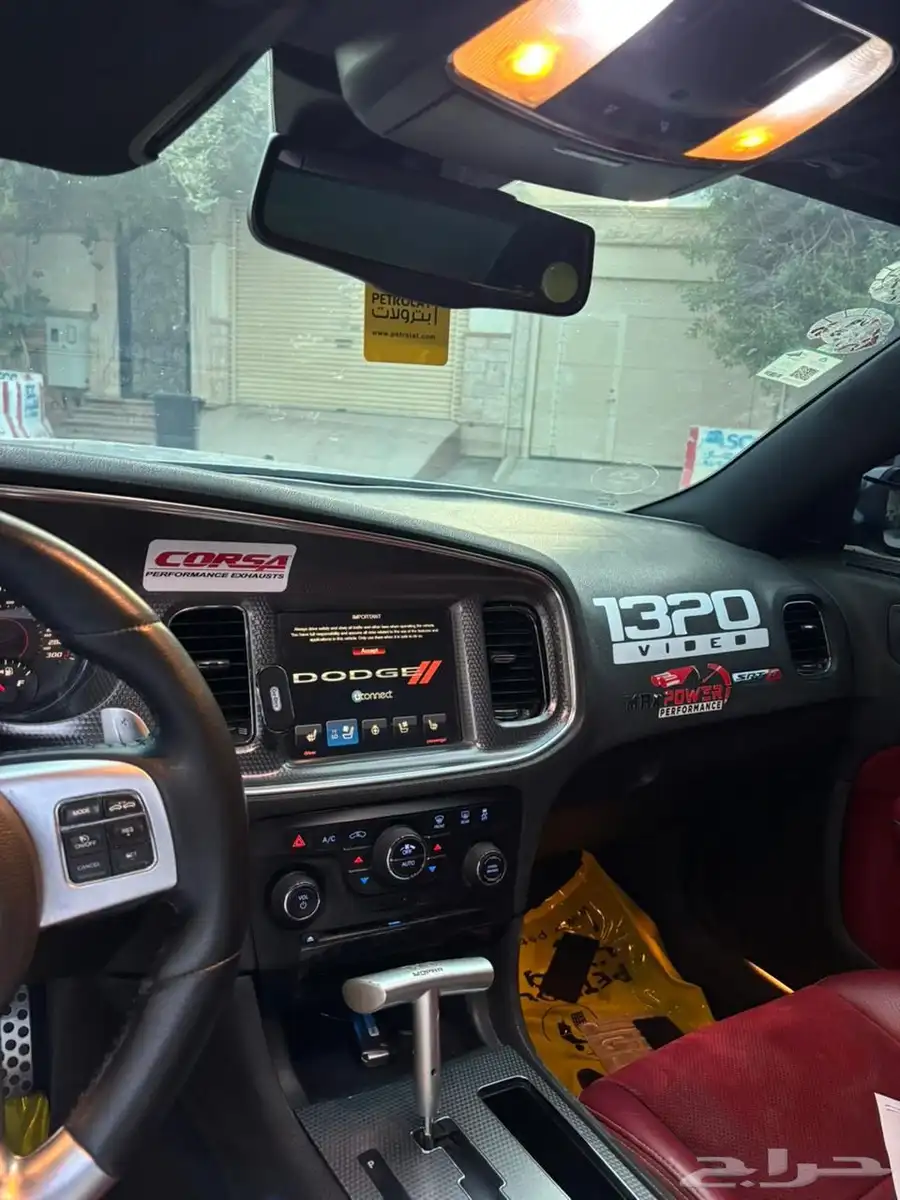 سيارة دودج SRT 2014 للبيع 2
