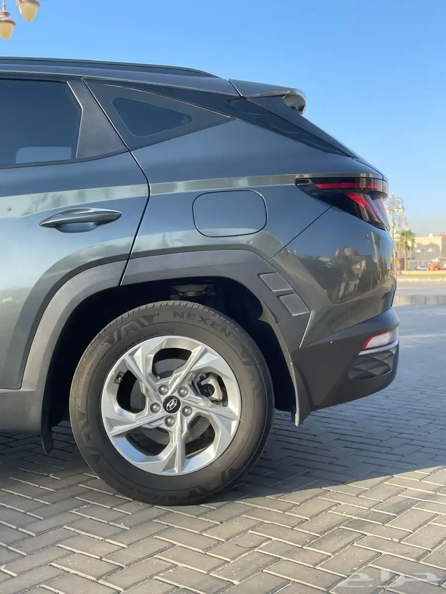 هونداي توسان لون مميز 2023 11