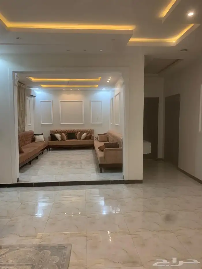 للبيع فيلا و شقتين في مدينة الرياض حي الرمال 0