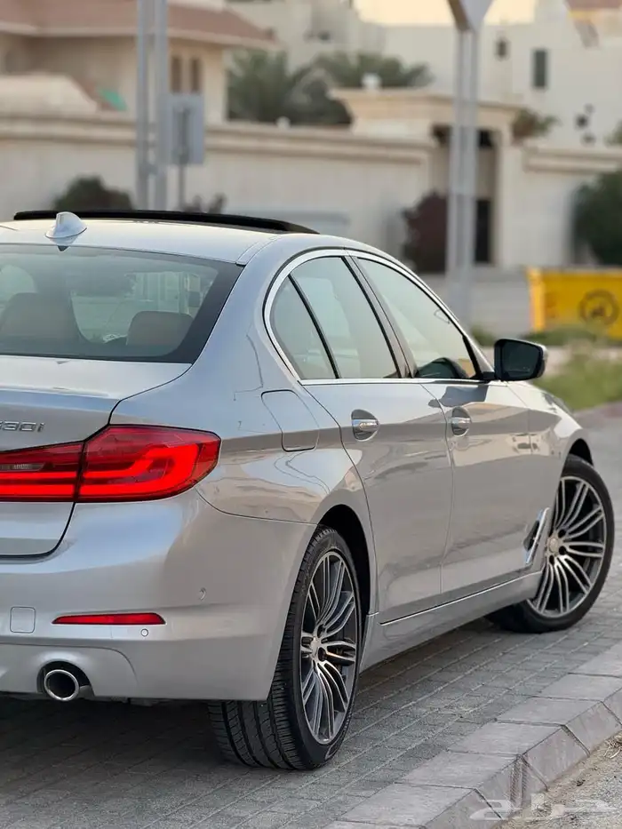 بي ام دبليو 2017 فل كامل 530 للمستخدم 14