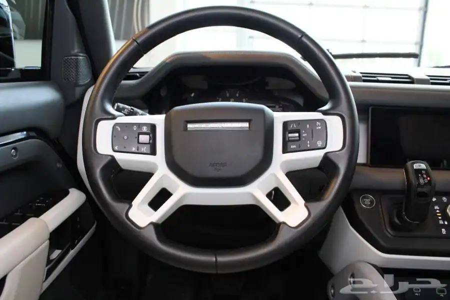 2024 Land Rover - Defender S 13