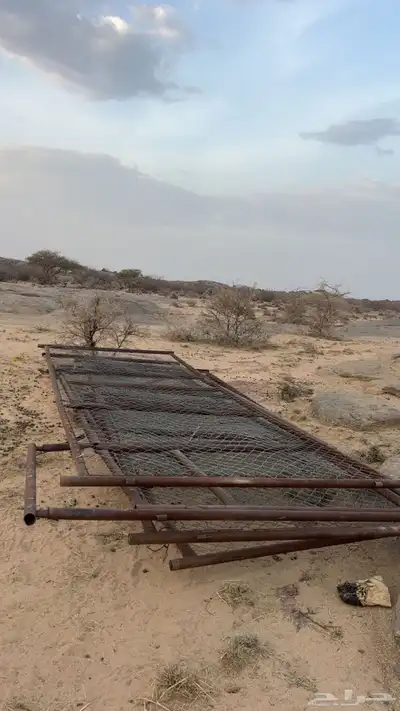 شبك للبيع شبه جديد 1