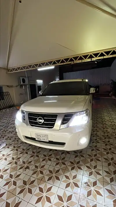 جيب نيسان بلاتينوم مديل 2015 10
