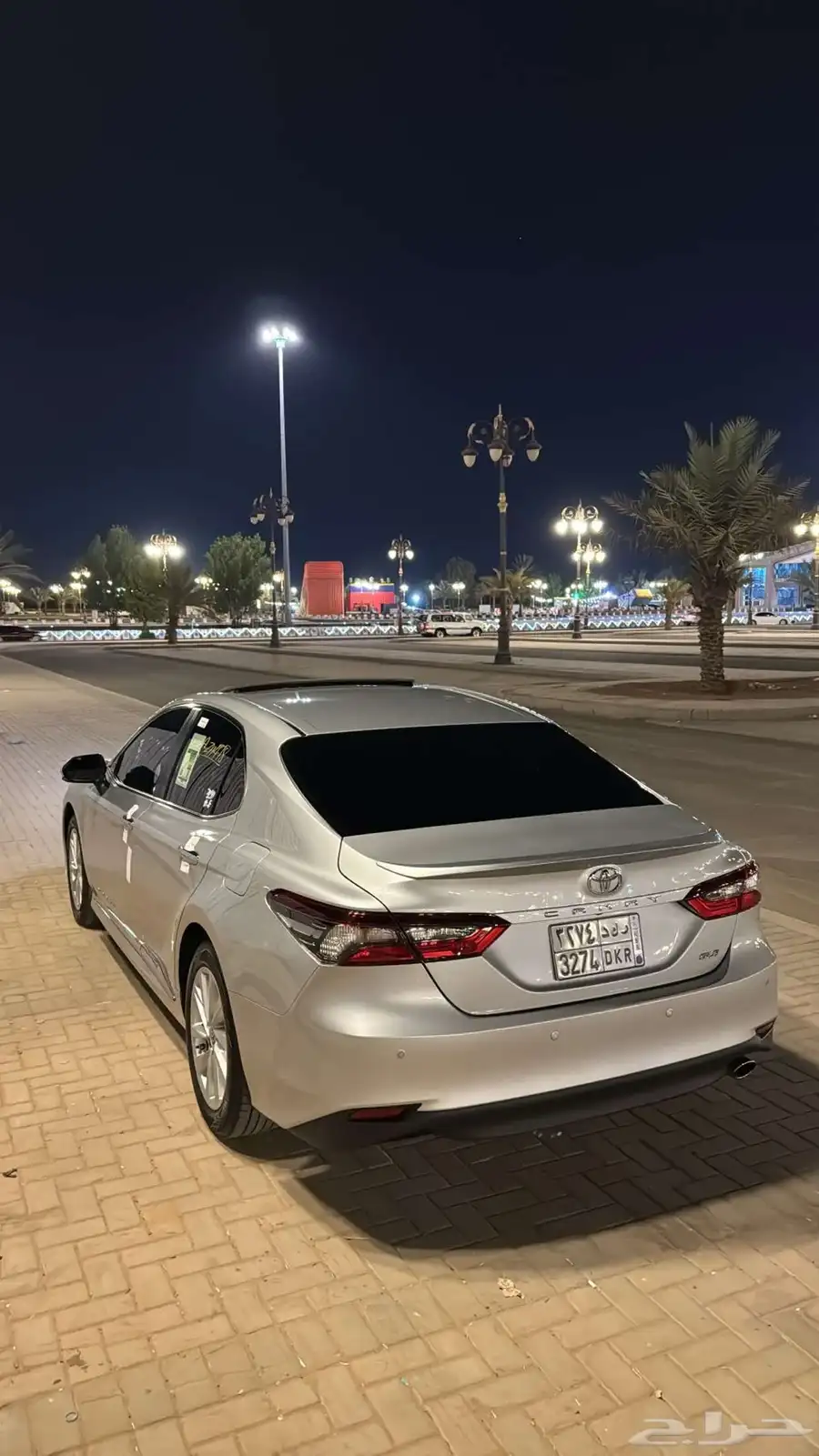 كامري 2024 لون فضي 4
