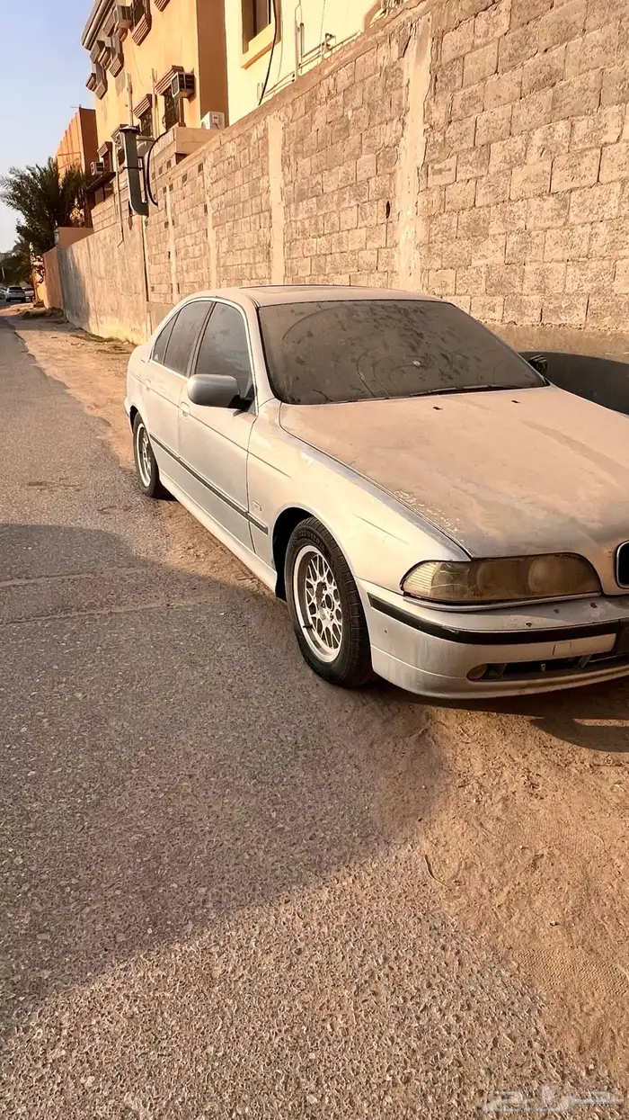 للبيع قطع غيار بي ام دبليو 540 4