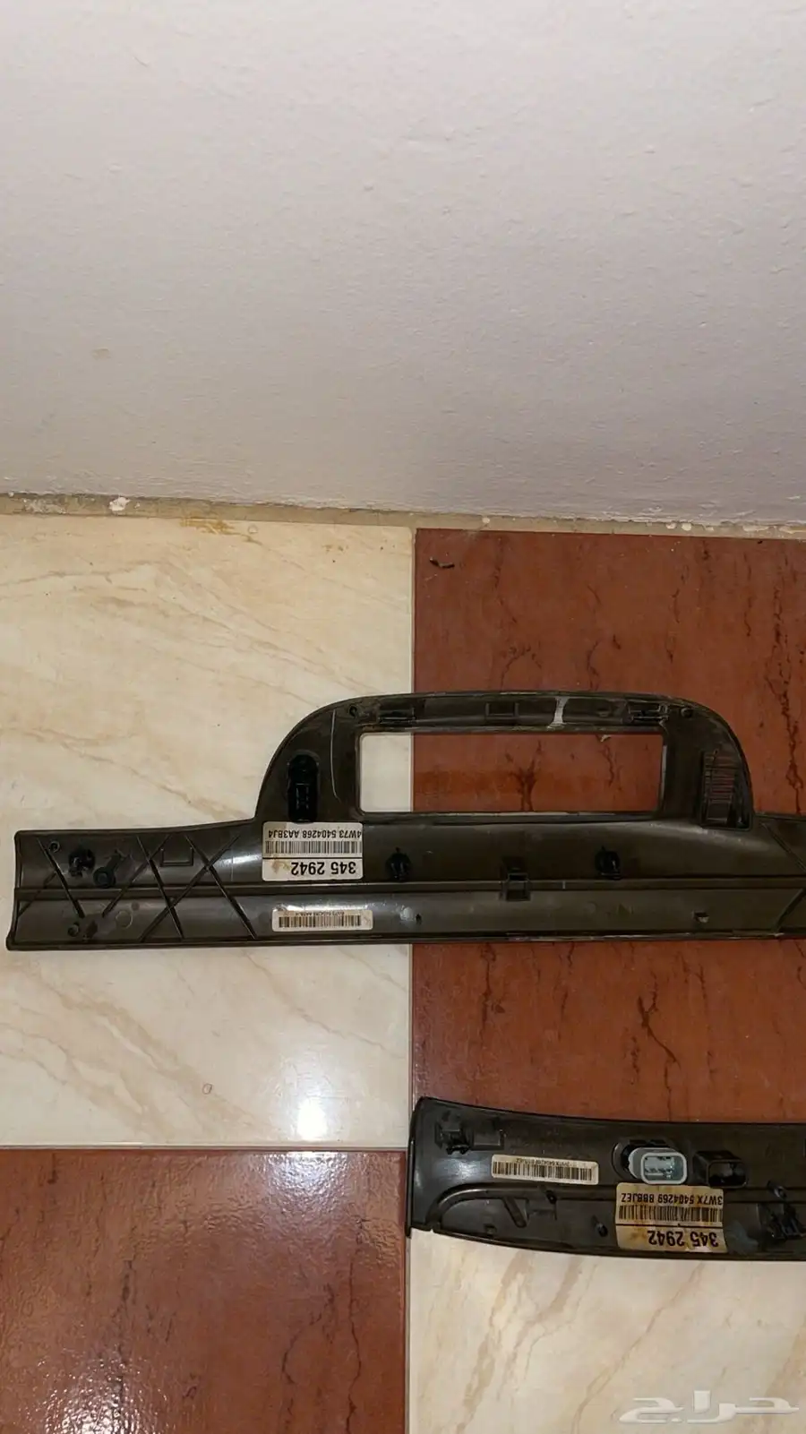 مسطره فورد فكتوريا نظيفه تركب على جميع الموديلات 1