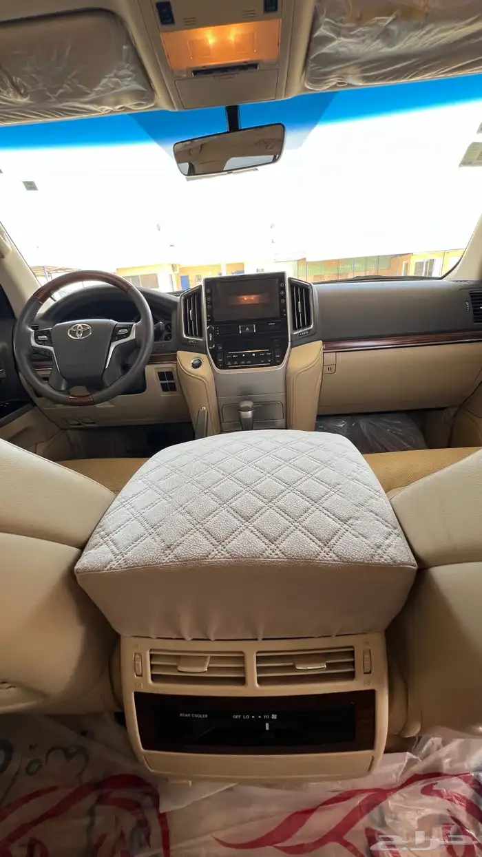 لاندكروزر في اكس ار 2017 سعودي VXR 14