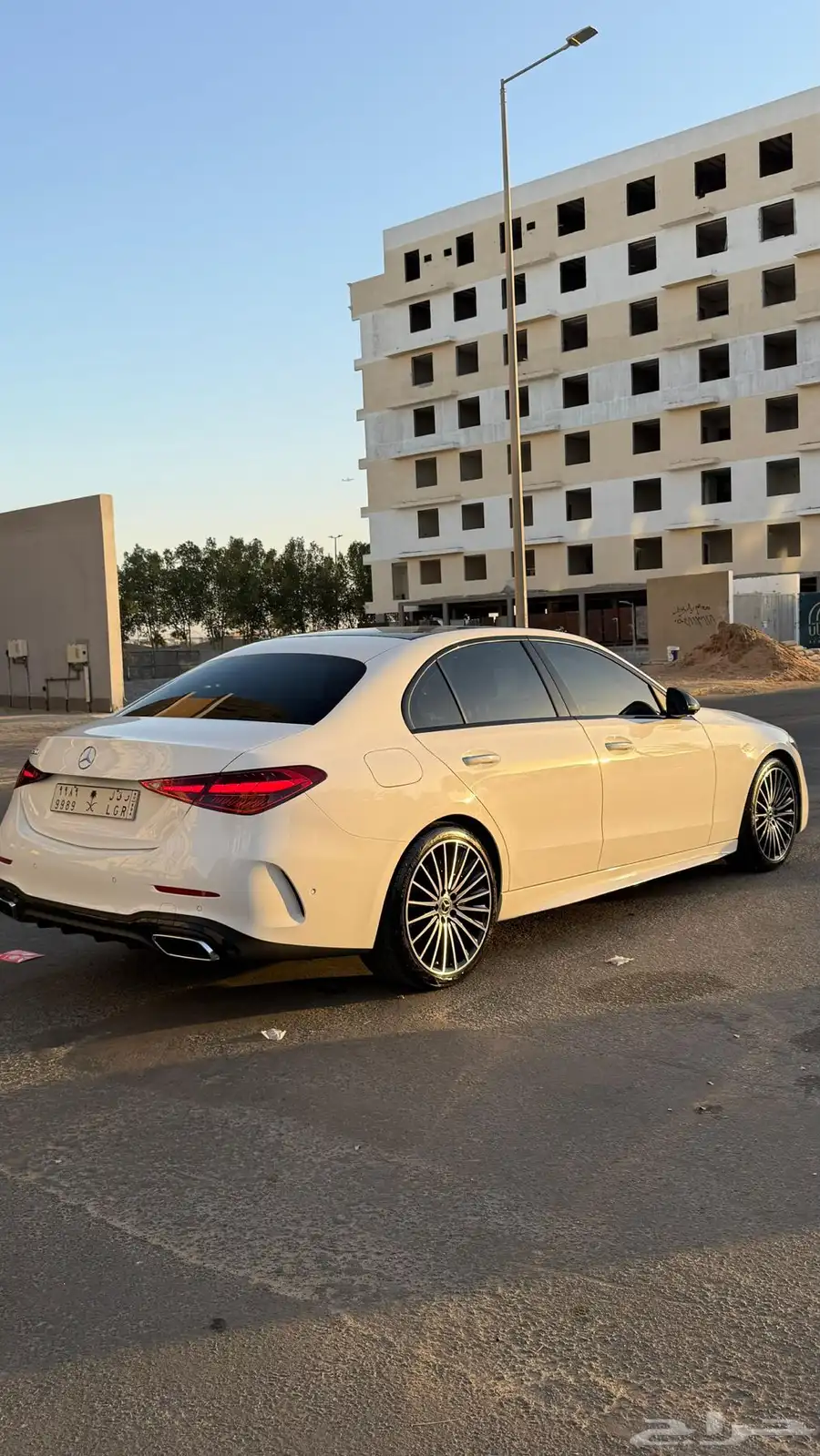 مرسيدس C200 بريميوم عداد 16 الف فقط index