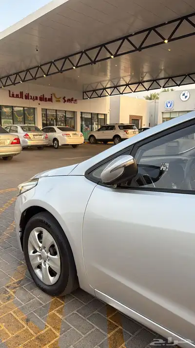 كيا سيراتو 2017 10