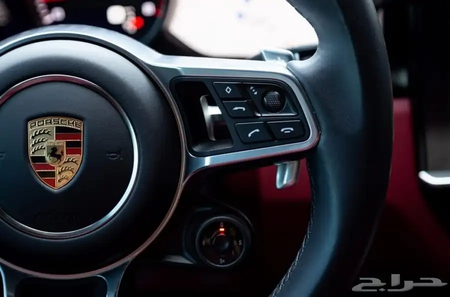 بورش جي تي اس Porche Cayenne GTS موديل 2023 19