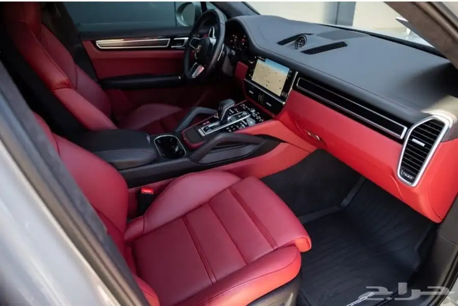 بورش جي تي اس Porche Cayenne GTS موديل 2023 9