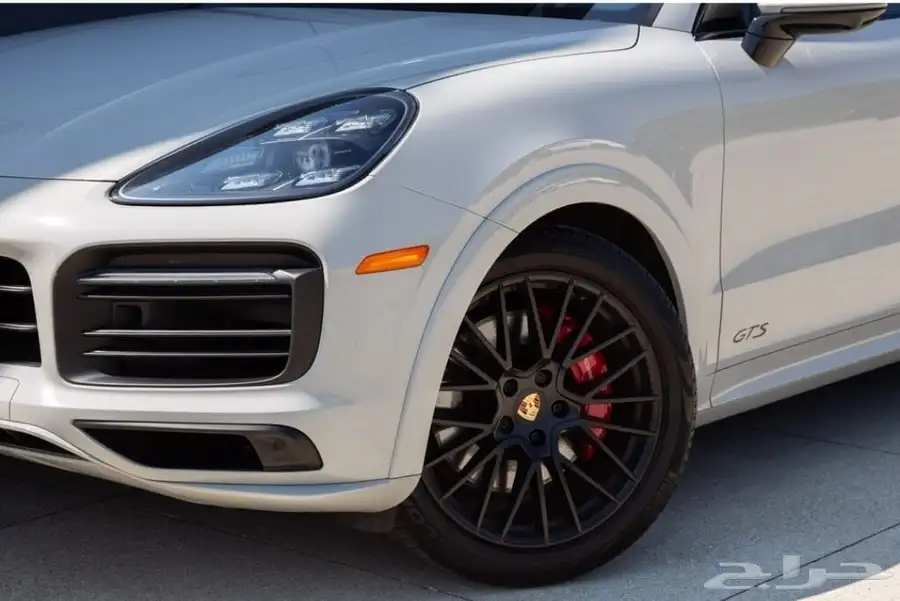 بورش جي تي اس Porche Cayenne GTS موديل 2023 7