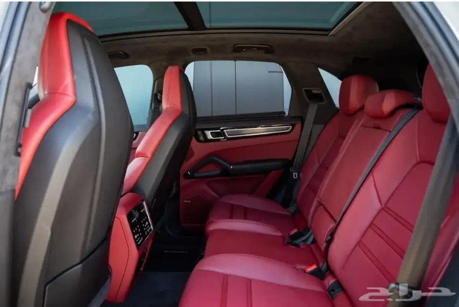 بورش جي تي اس Porche Cayenne GTS موديل 2023 10
