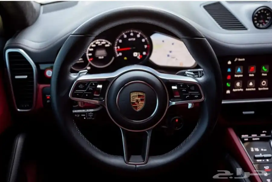 بورش جي تي اس Porche Cayenne GTS موديل 2023 15