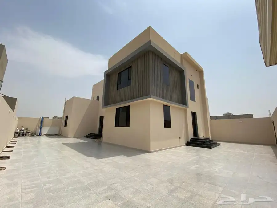 للبيع فيلا تصميم كلاسيكي ابو عريش 1