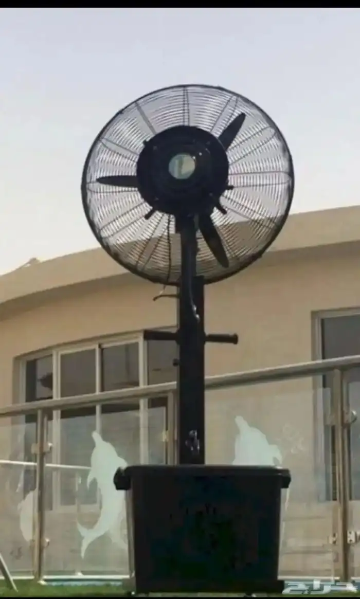 ايجار مكيفات عامودي ومراوح رذاذ 0