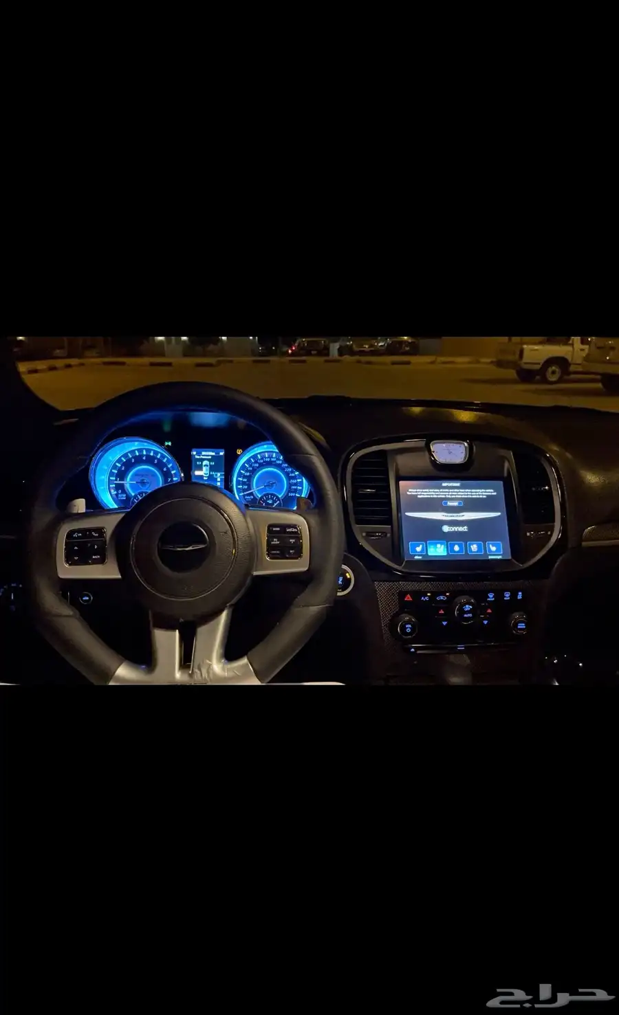 كرايسلر 2014 SRT V8 11